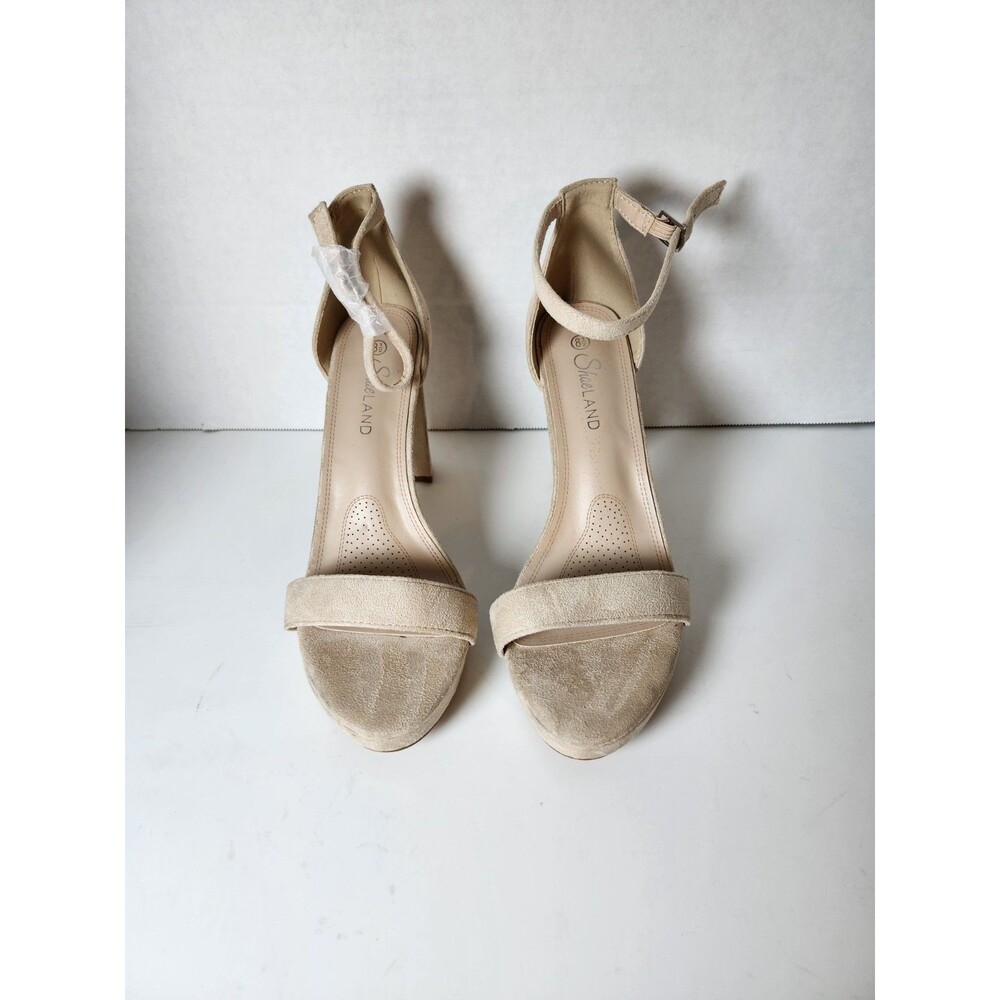 ShoeLand Heels Size 8.5 Beige